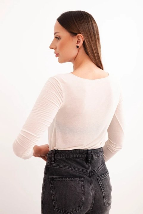 Damska bluzka z kaszmiru z okrągłym dekoltem i długim rękawem jasno beżowa