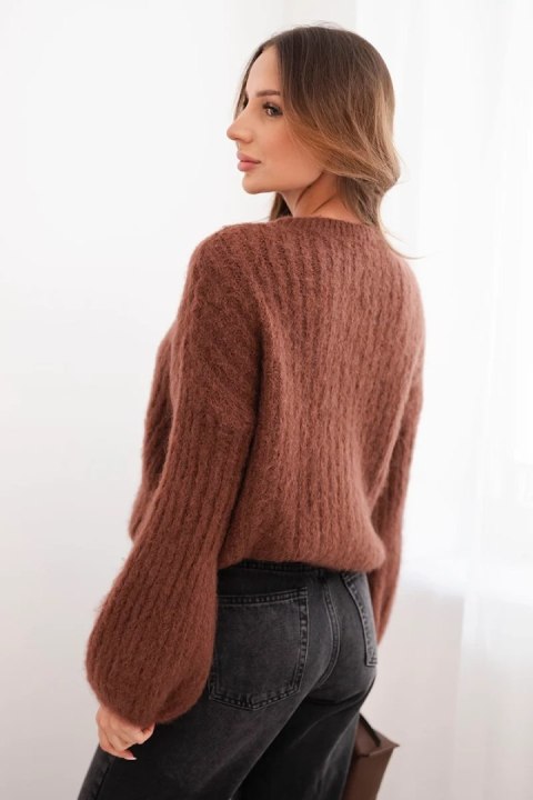 Sweter damski z moheru z bufiastymi rękawami czekoladowy