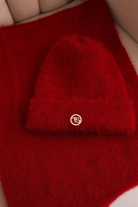 Komplet damski z czapką i kominem z miękkiej dzianiny czerwony