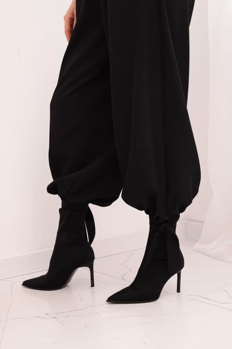 Spodnie damskie z szeroką nogawką i wiązaniem u dołu – Czarne | Stylowy Wieszak