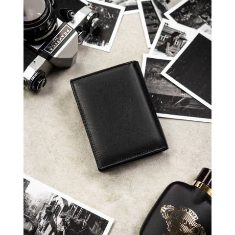 Duży, pionowy portfel męski ze skóry naturalnej w czarnym kolorze, mieszczący dowód rejestracyjny - Rovicky