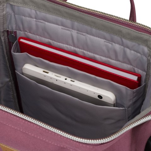 Fioletowy plecak damski z poliestru z miejscem na laptopa i portem USB - Peterson