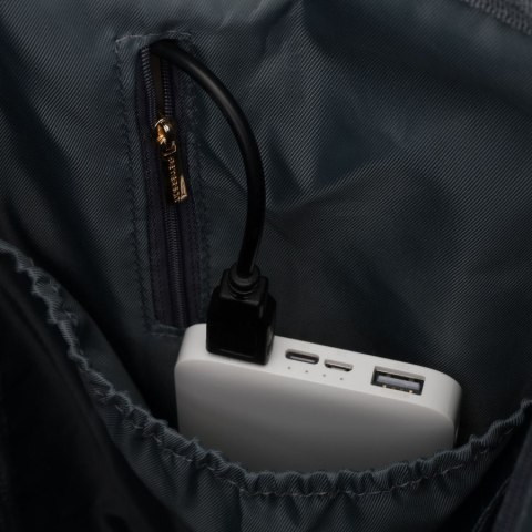 Zielony plecak damski z poliestru z miejscem na laptopa, zawieszony na regulowanych szelkach - Peterson