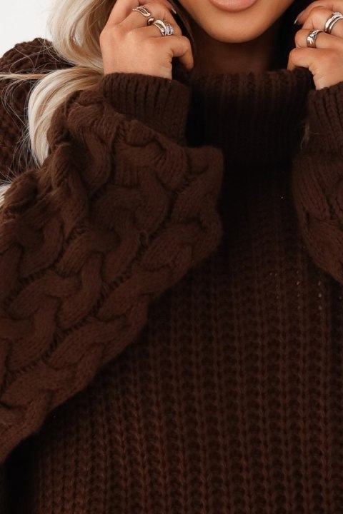 650-1 Ciepły i mięsisty golf oversize z szerokimi rękawami - czekoladowy - UNI