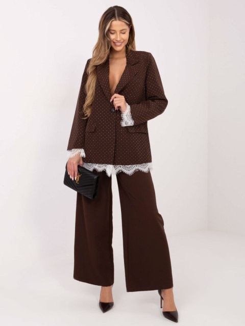 Marynarka damska ITALY MODA z koronką i dżetami – detal wykończenia