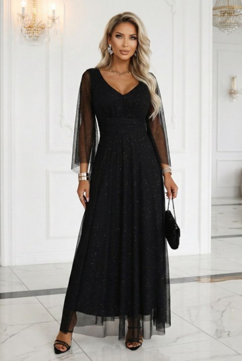 655-1 Długa połyskująca w świetle suknia z dekoltem i transparentnym rękawkiem - czarna - UNI