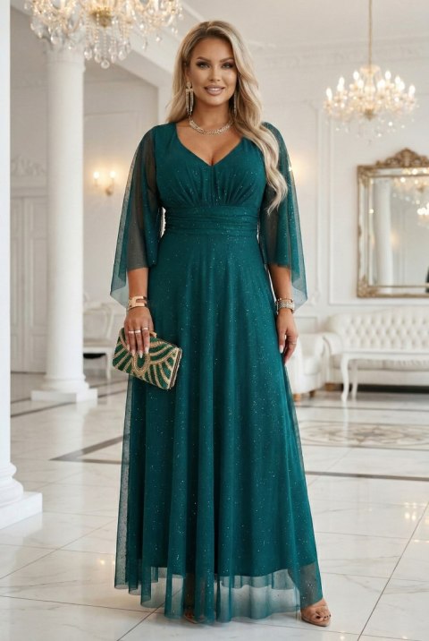 655-2 Długa połyskująca w świetle suknia z dekoltem i transparentnym rękawkiem - szmaragdowa zieleń - UNI