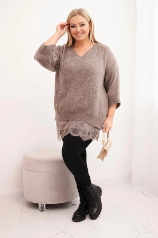 Komplet damski fango: sweter z dekoltem V i bluzka wiskozowa z koronkowym dołem – włoska produkcja