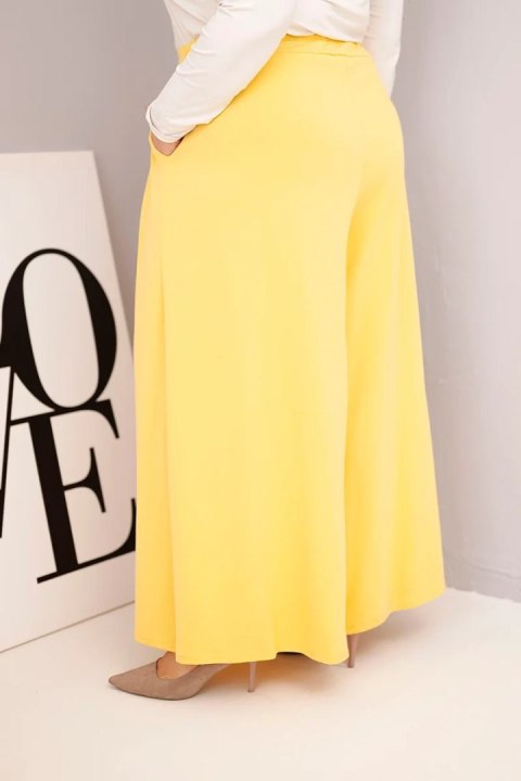 Spodnie damskie Plus Size żółte z szeroką nogawką – bawełniane, luźny krój