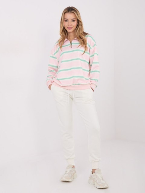 Jasnoróżowa bluza damska na co dzień w stylu casual