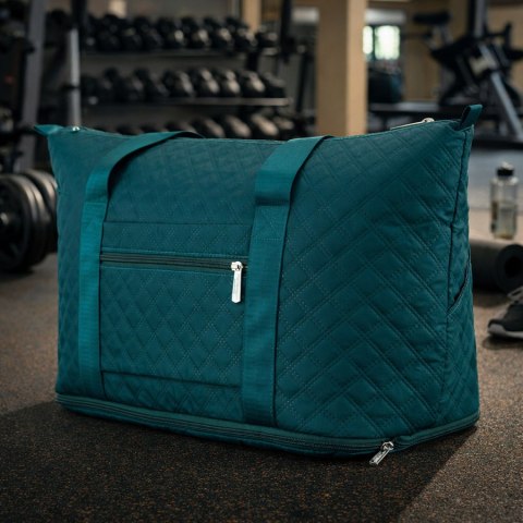 Treningowa torba wykonana z poliestru w zielonym kolorze, zawieszona na wygodnych uchwytach - Peterson