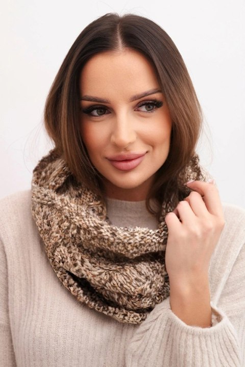 Ciemnobeżowy komin damski zimowy melanżowy KN25