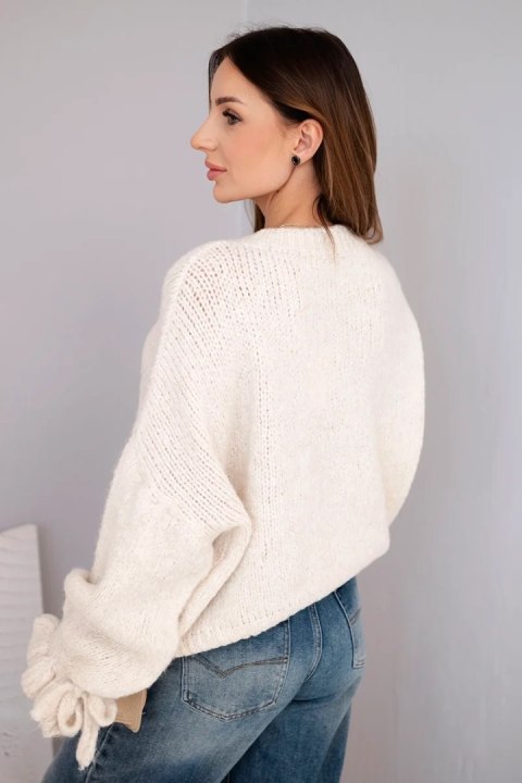 Sweter Damski Oversize z Moherem i Grubym Splotem – Beżowy | Stylowy Wieszak