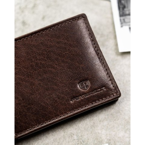 Brązowy portfel męski ze skóry naturalnej wyposażony w system RFID - Peterson