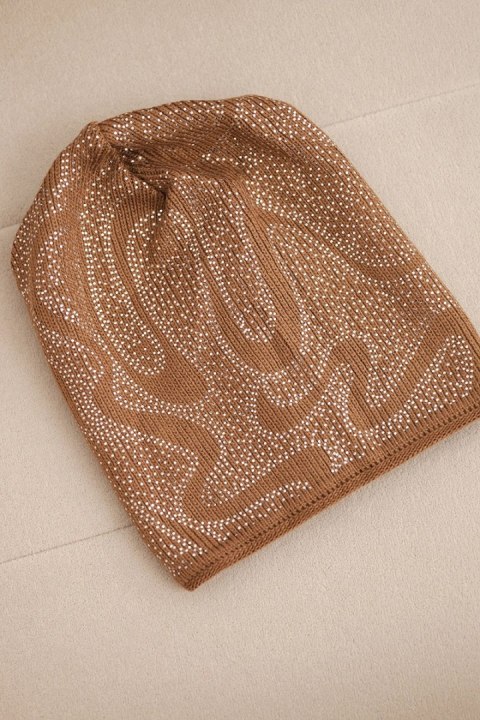 Czapka damska na zimę z moherem i złotym wzorem roślinnym, fason beanie