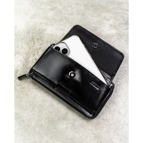 Skórzana, dwukomorowa, czarna saszetka męska z systemem RFID - Rovicky