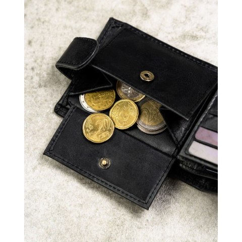 Skórzany, czarny portfel męski zamykany na zatrzask - Peterson