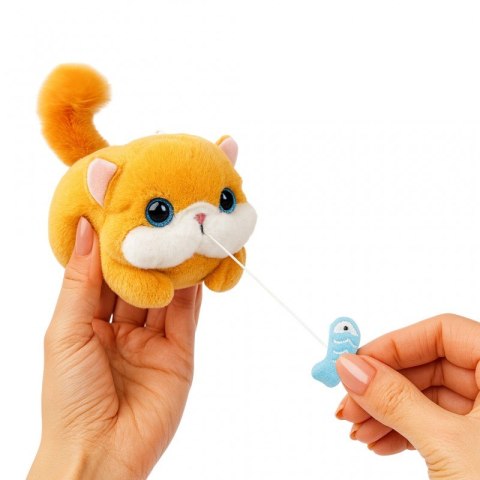 Brelok do kluczy - Kot łapiący rybę z kręconym ogonkiem, szary BRL398SZ