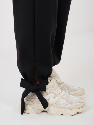 Spodnie MI-SP-P6845.68 czarny