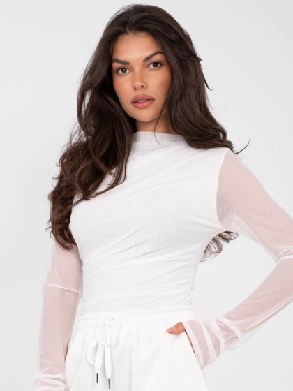 Biała drapowana bluzka damska z marszczeniami ITALY MODA – elegancka, dopasowana