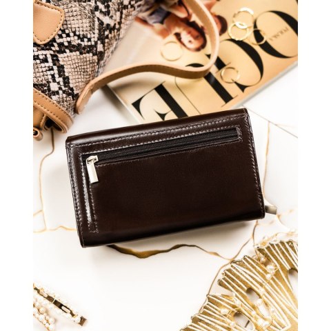 Skórzany, brązowy portfel damski zamykany na zatrzask - Peterson