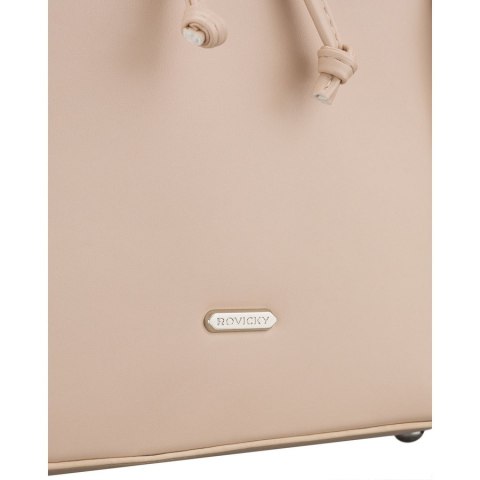 Beżowy, niewielki plecak damski ze skóry ekologicznej wyposażony w nóżki ochronne - Rovicky