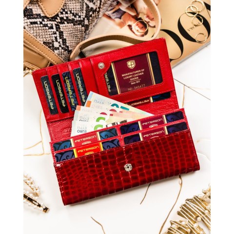 Czerwony, duży portfel damski ze skóry naturalnej z tłoczeniem na wzór skóry krokodyla - Peterson