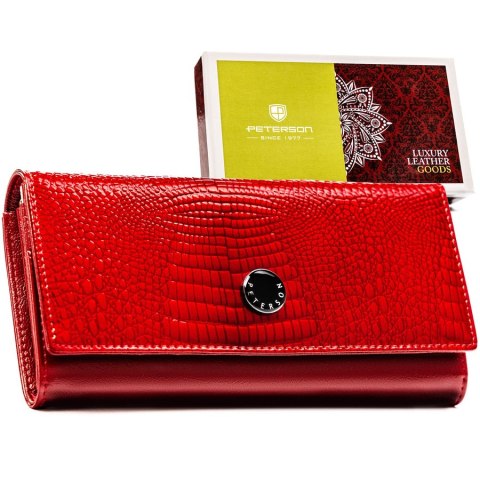 Czerwony portfel damski ze skóry naturalnej z tłoczeniem na wzór skóry krokodyla - Peterson