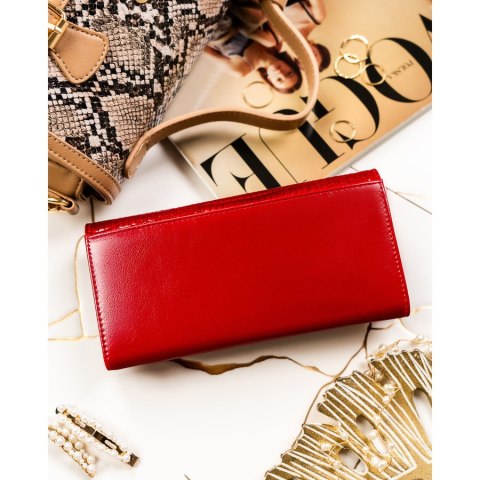 Czerwony portfel damski ze skóry naturalnej z tłoczeniem na wzór skóry krokodyla - Peterson