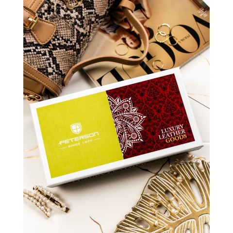 Czerwony portfel damski ze skóry naturalnej zamykany na suwak i zatrzask, wyposażony w system RFID - Peterson