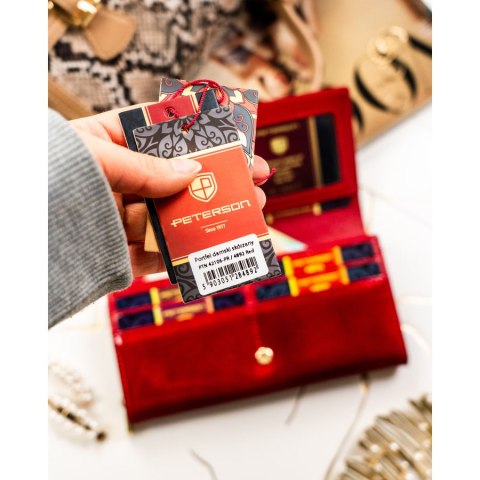 Czerwony portfel damski ze skóry naturalnej zamykany na zatrzask - Peterson