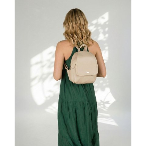 Miejski plecak damski ze skóry ekologicznej w ciemnobeżowym kolorze - Rovicky