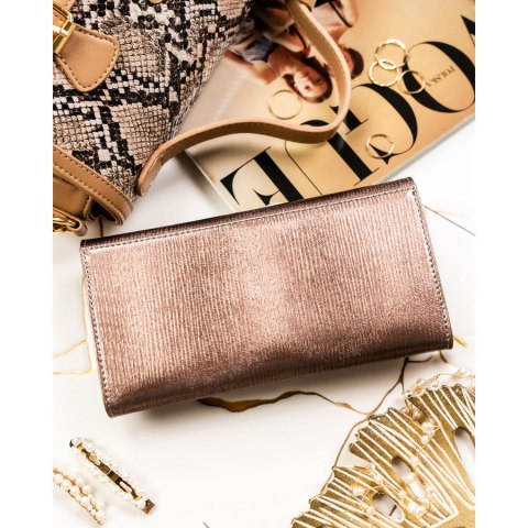 Portfel damski ze skóry naturalnej w brązowym kolorze, wyposażony w system RFID - Peterson