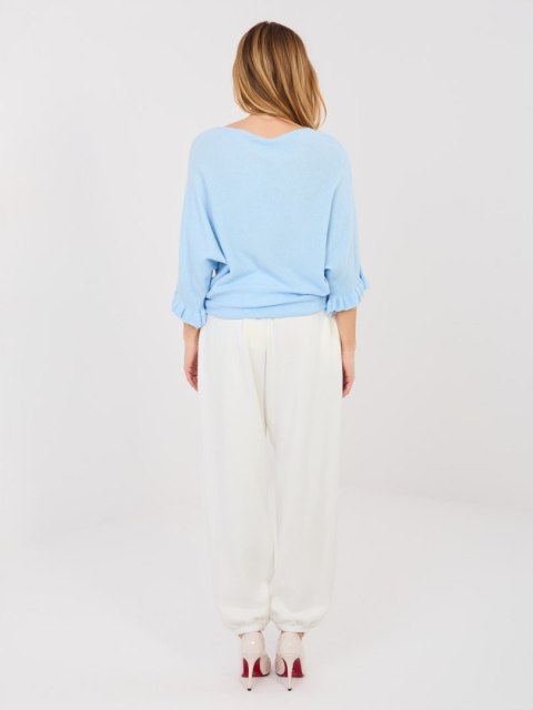 Spodnie dresowe ITALY MODA ecru z kwiatową broszką