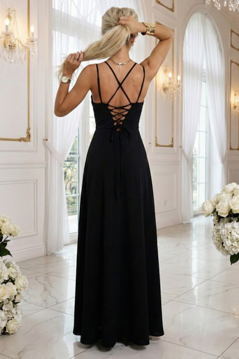 589-5 Sukienka maxi na ramiączkach z gorsetowym wiązaniem na plecach i rozcięciem - czarna - M