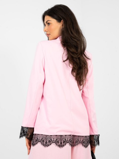 Pastelowa marynarka wizytowa różowa idealna do sukienki, spodni i stylizacji wieczorowych