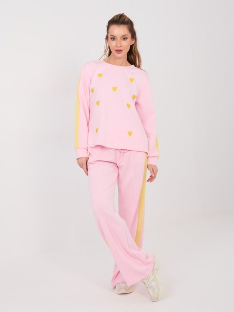 Pastelowy różowy komplet damski RUE PARIS bluza serduszka szerokie spodnie