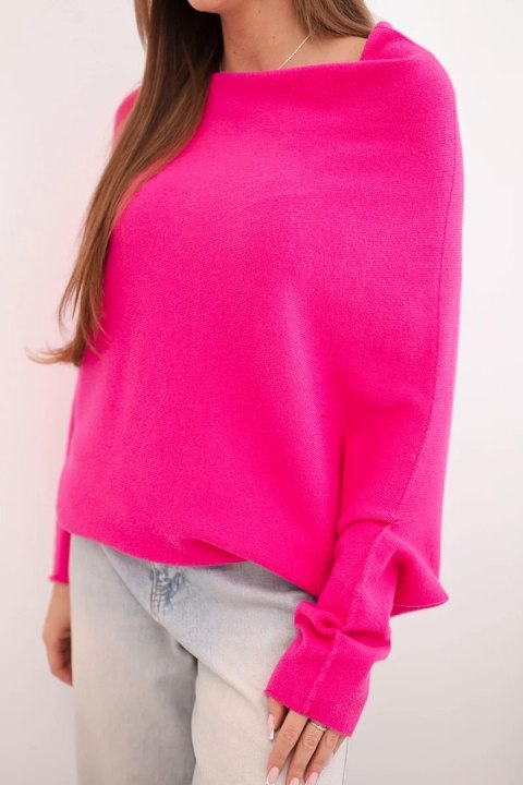 Sweter damski w kolorze fuksji oversize z miękkiej dzianiny z wiskozą