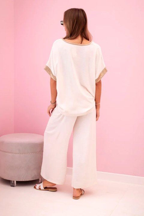 beżowy komplet szerokie spodnie stylizacja