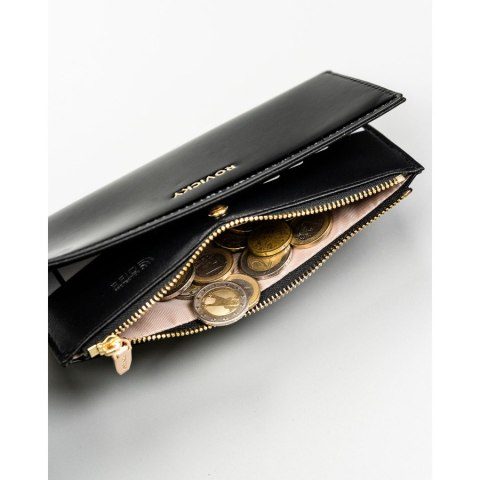Czarny, duży portfel damski ze skóry ekologicznej zamykany suwakiem i zatrzaskiem - Rovicky