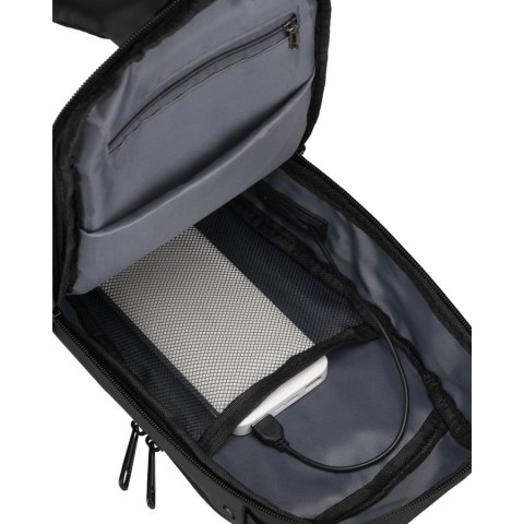 Czarna saszetka męska na ramię wykonana ze skóry ekologicznej - Rovicky