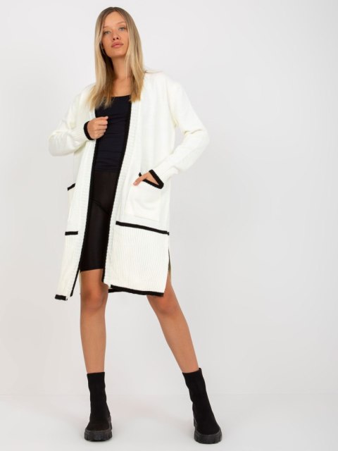 Sweter-LC-SW-0340.42P-biało-czarny