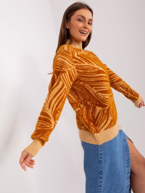 Sweter-AT-SW-2357.96-camelowy