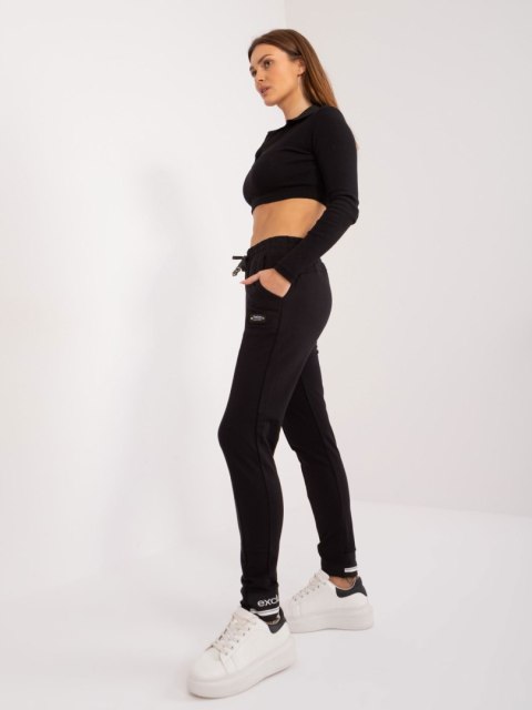 Spodnie dresowe-RV-DR-8242.81-czarny