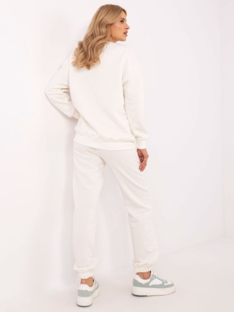 Komplet-CLM-KMPL-1434.39-ecru