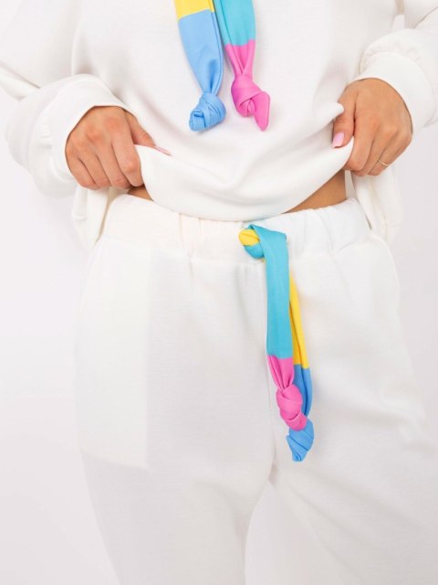 Komplet-DHJ-KMPL-20335.44-ecru