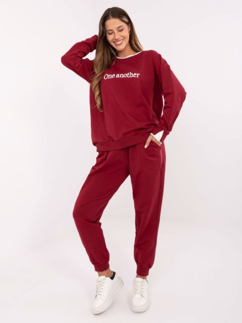 Komplet-RV-KMPL-A883.68-bordowy