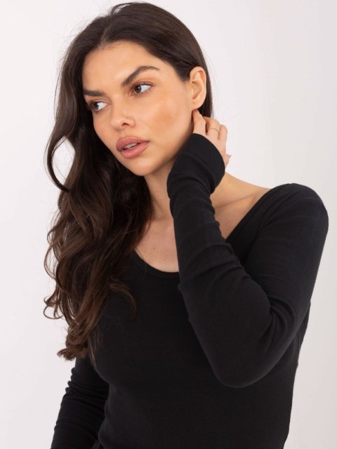 Bluzka-WT-BZ-A1090.83-czarny