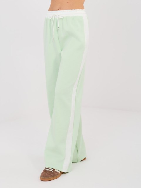 Komplet-IT-KMPL-22210.93-jasny zielony