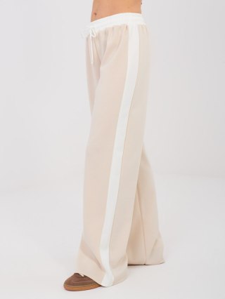 Komplet-IT-KMPL-22210.95-beżowy